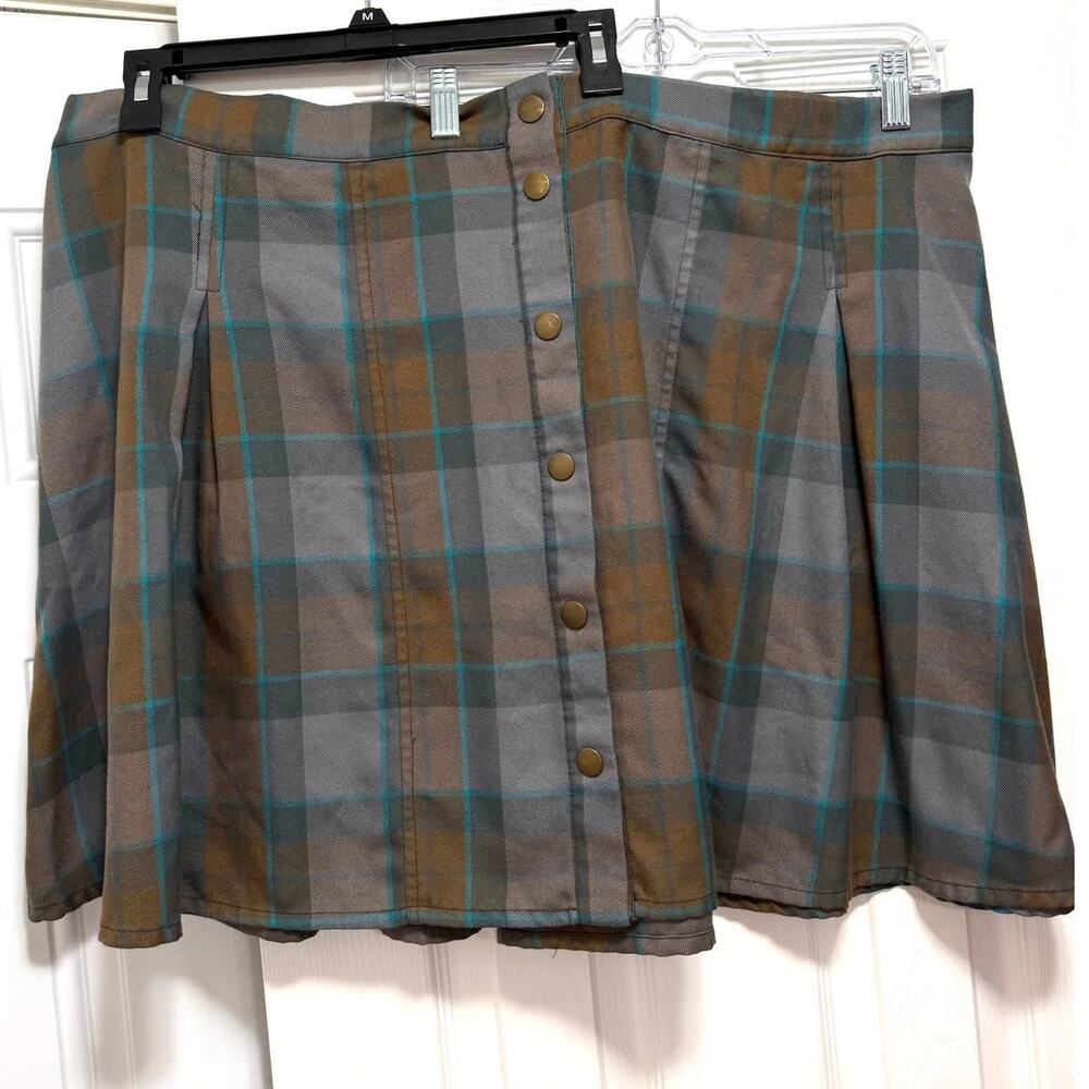 Torrid 24 MacKenzie Sexy Outlander Tartan Plaid Twill Woven Mini Skater Skirt